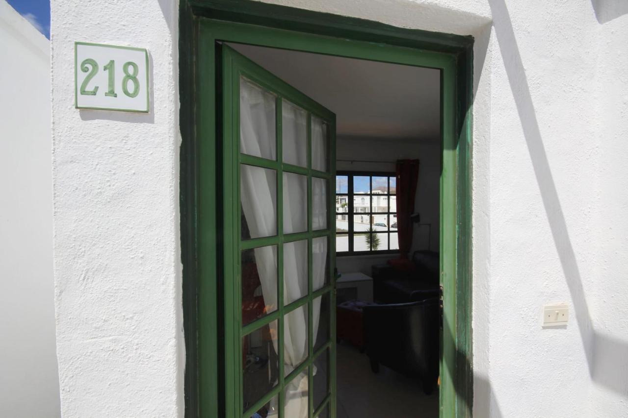 Apartment Los Zafiros In Puerto Del Carmen Aircond & Wifi & Dishwasher 티아즈 외부 사진