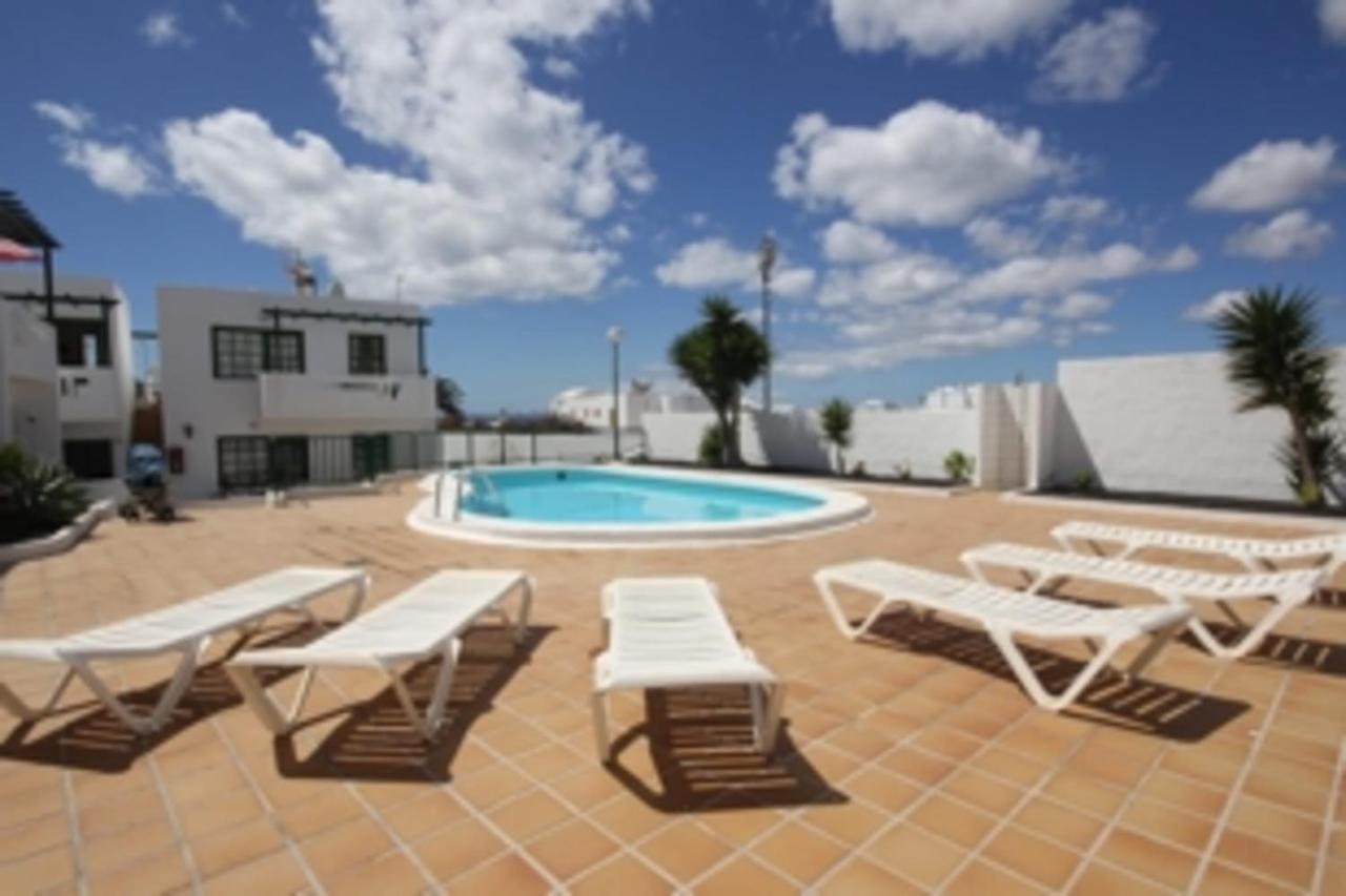 Apartment Los Zafiros In Puerto Del Carmen Aircond & Wifi & Dishwasher 티아즈 외부 사진